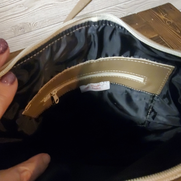 Real Leather Tan Purse - Picture 5 of 5